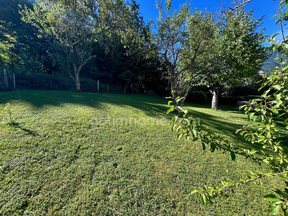 Maison 8 pièces - 214 m2 - Faverges (74210)