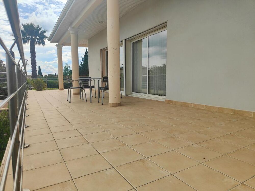 Maison à vendre 7 pièces PUISSALICON (34)