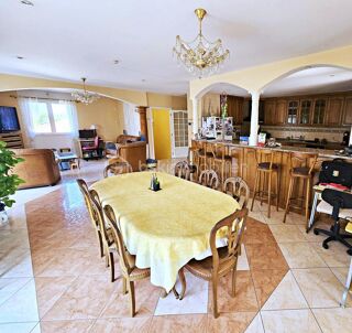  Maison à vendre 7 pièces 230 m²