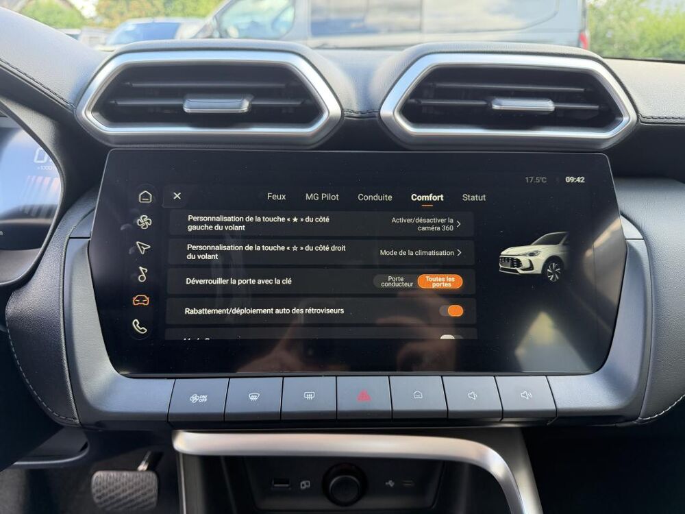 MG.ZS III 1.5 HYBRID+ 197 LUXURY 2026 occasion 35690 Acign&eacute;