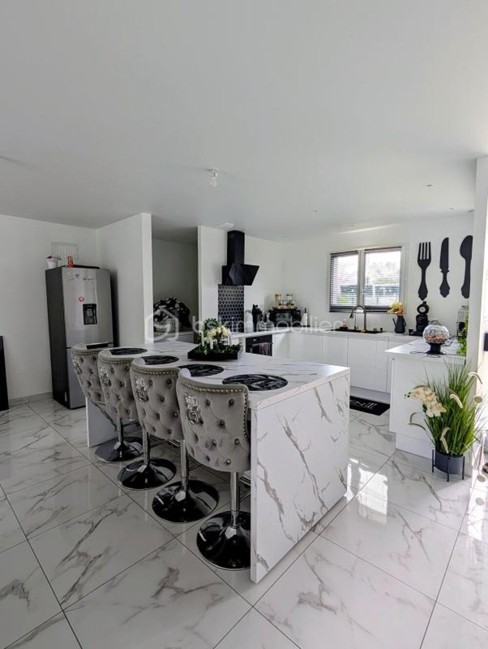 Maison neuve RE2020 de 112m2 - 4 chambres - Terrain 1840m2