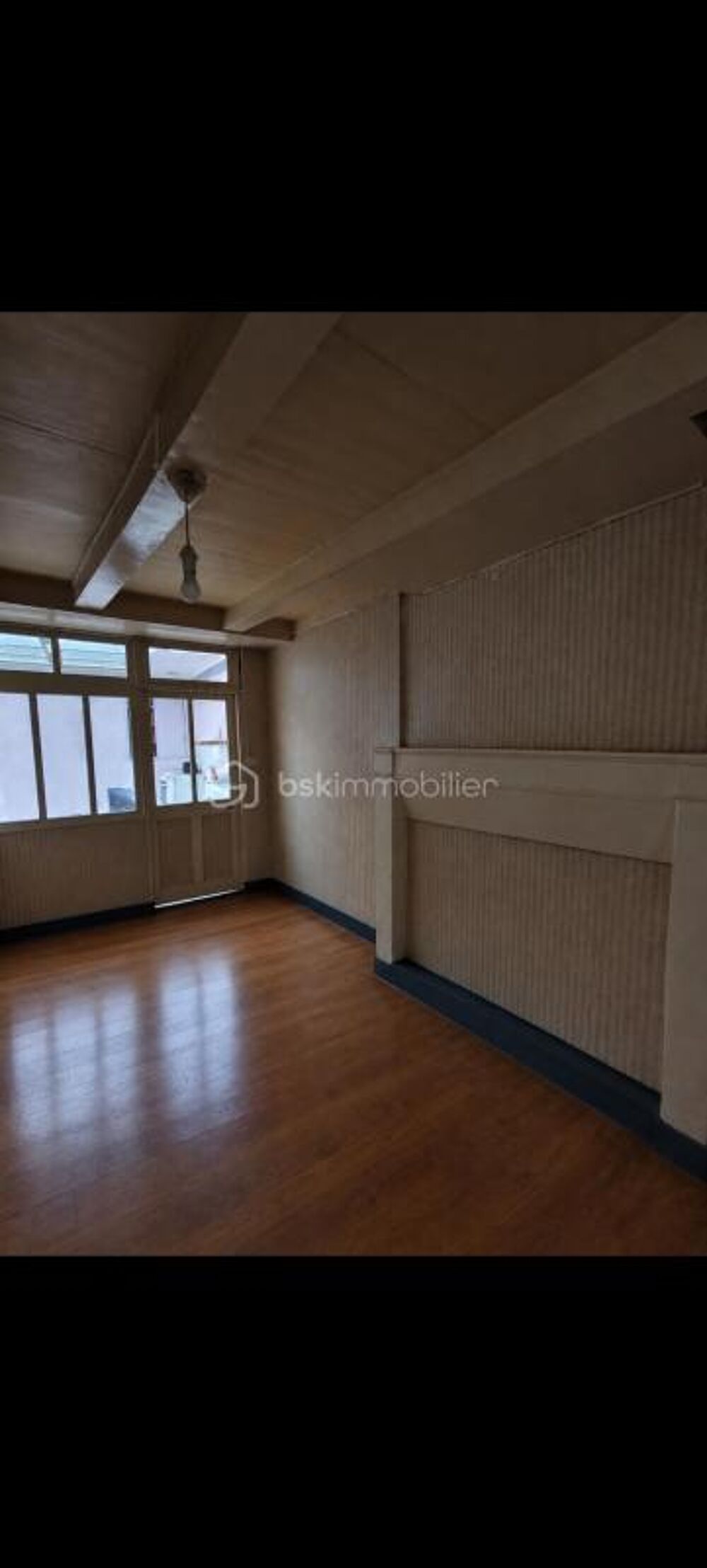 Vente Maison MAISON DE VILLE DE 114 m² – 3 CHAMBRES – GRENIER AMÉNAGEABLE , CAVE Chef boutonne