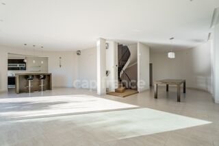  Propri�t�/ch�teau � vendre 8 pi�ces 400 m�