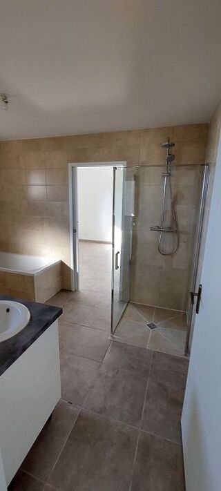  Maison à louer 4 pièces 120 m²
