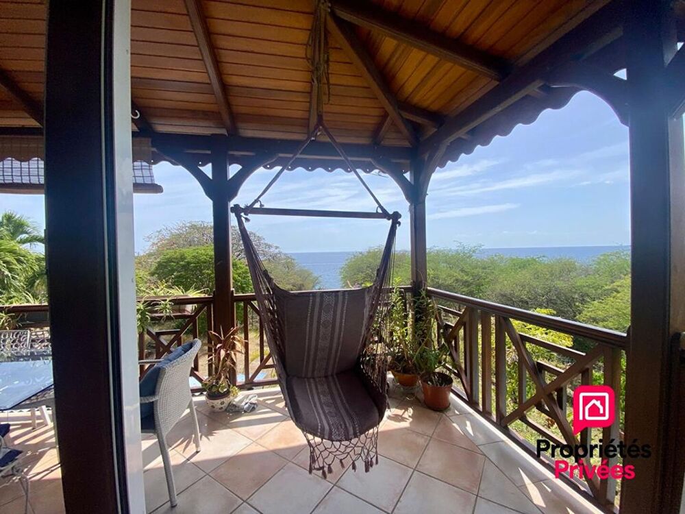 Vente Villa VIAGER OCCUPÉ ? Crédirentière de 82 ans ? Vue mer exceptionnelle à Bouillante (Massieux) Bouillante
