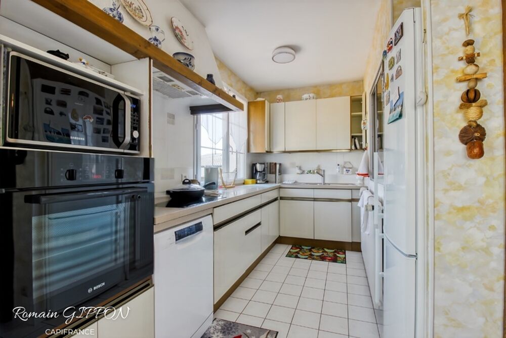 Maison familiale 7 pièces - 145m2 - 4 chambres avec jardin et sous-sol complet à Saint-Max - Secteur recherché proche plateau de