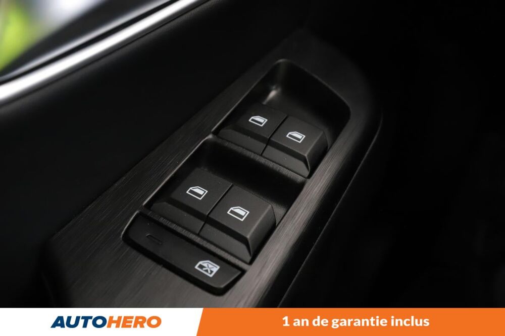 MG.ZS 1.5 Hybrid+ Luxury 197 ch 2025 occasion 92130 Issy-les-Moulineaux