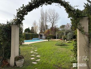  Maison � vendre 9 pi�ces 205 m�