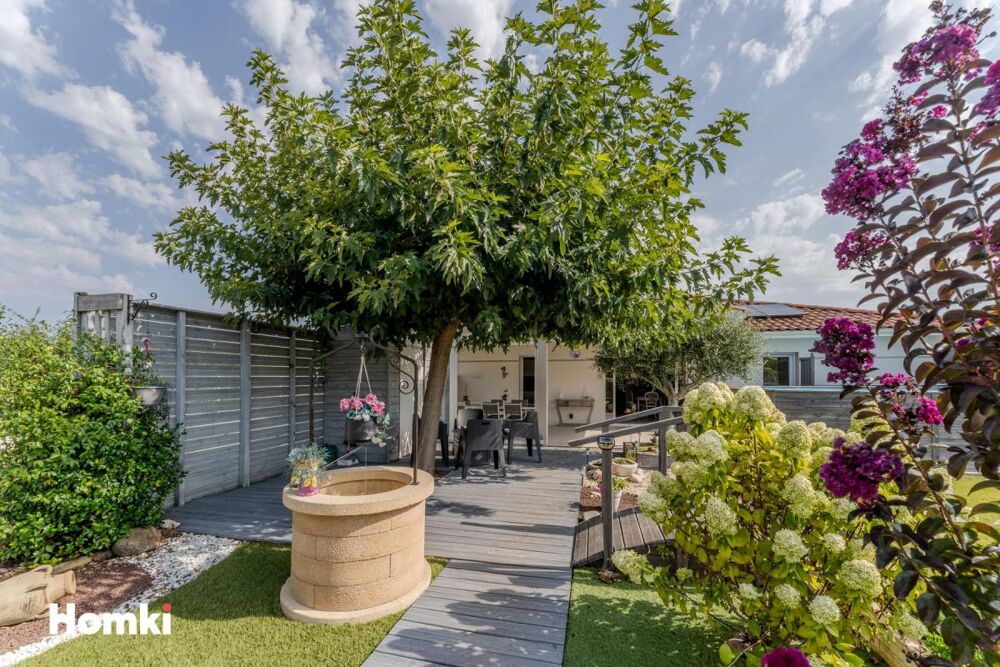 Vente Maison Et si votre prochaine adresse se trouvait entre lac, forêt et océan ? 167 m², 4Chambres, piscine, 1 000 m², fort potentiel à 800 Gastes