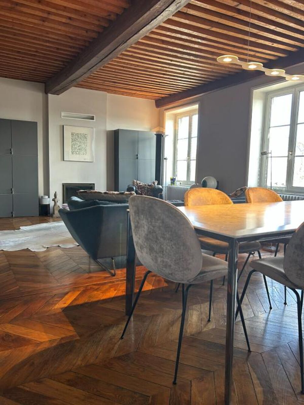 Appartement 7 pièces 179 m² · à Clermont Ferrand · 179 m² · 580 000 €