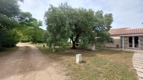   Dpt Gard (30), � vendre BEAUCAIRE maison P5 Maison - 5 pi�ce(s) - 150 m�