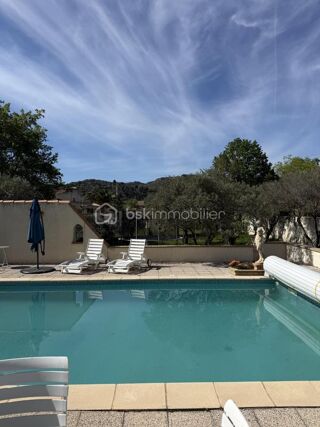 Propriété/château à vendre 8 pièces 170 m²