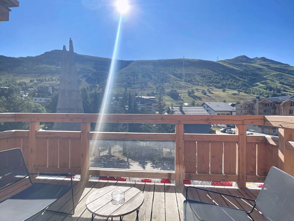 LES DEUX ALPES Centre Duplex d'exception  4 chambres  Vendu meublé