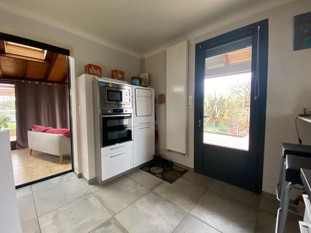 Vente Maison Maison Prahecq 6 pièce(s) 129 m2 Prahecq