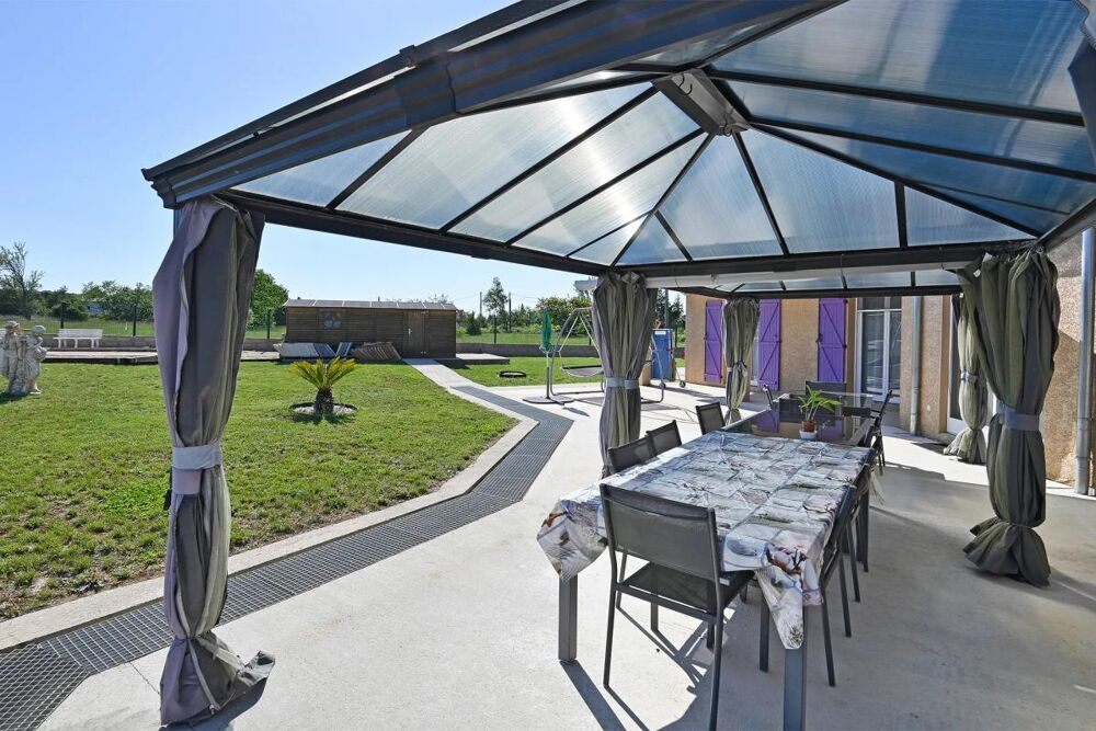 Maison de 5 pièces de 119 m² à Saint-Remèze