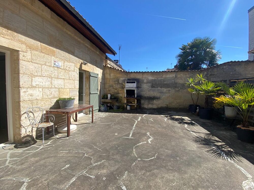 Vente Appartement Grand appartement 2 chambres, 3 possibles, avec grande terrasse, grand entrepôt de 134m² qui peut être utilisé en grand garage e Bordeaux