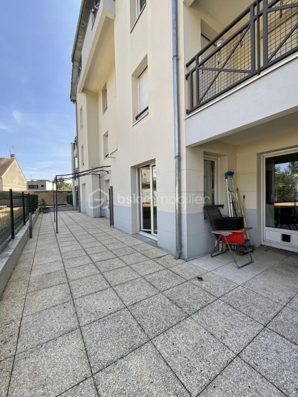 Vente Appartement Massy Centre-Ville – Appartement 5 pièces de 98 m² avec grande terrasse, cave, parking et box Massy