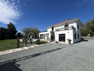  Maison � vendre 8 pi�ces 217 m�