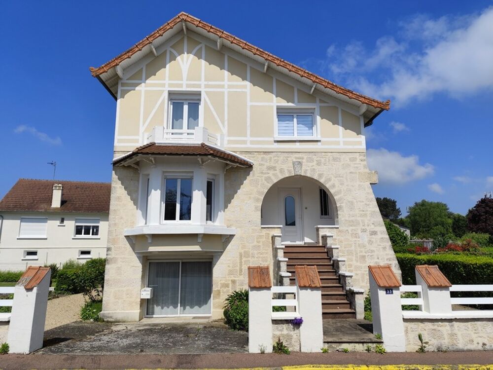 Maison 7 pièces 145 m² · à Pleumartin · 145 m² · 150 000 €