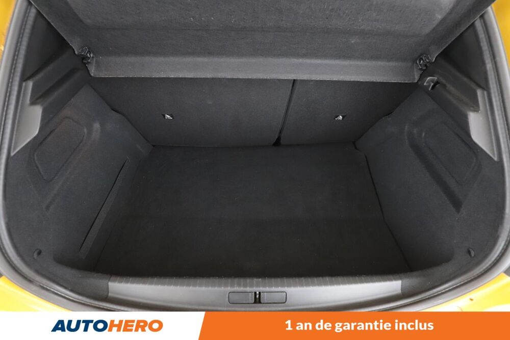 208 1.2 PureTech GT EAT8 100 ch 2022 occasion 92130 Issy-les-Moulineaux