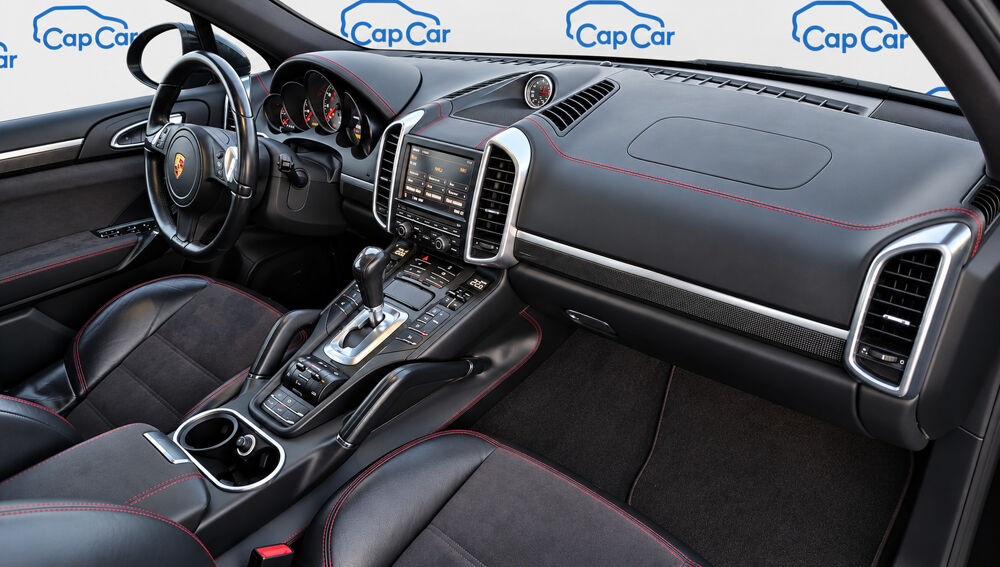Cayenne 4.8 V8 420 AWD TIPTRONIC 8 GTS - Automatique Toit ouvrant 2013 occasion 72000 Le Mans