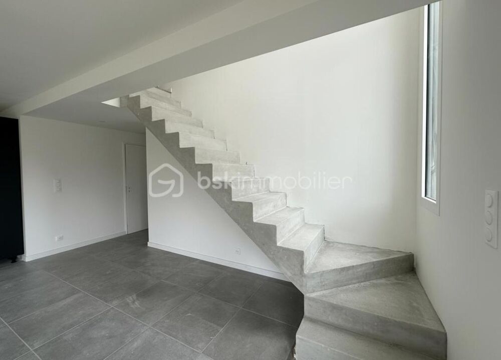 Maison neuve  Le confort moderne avec une touche de wow