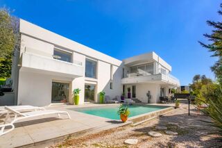  Villa � vendre 6 pi�ces 258 m�