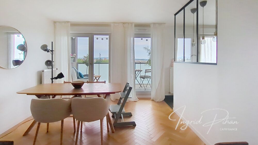 Apt 95m2 + BALCONS - PARKING - Coeur de Ville - BEZONS (95)