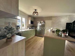  Maison  vendre 5 pices 132 m