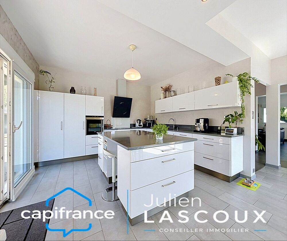 ENGINS  MAISON DEXCEPTION  208 M² HABITABLES  VUE PANORAMIQUE