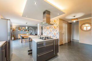  Appartement � vendre 4 pi�ces 108 m�