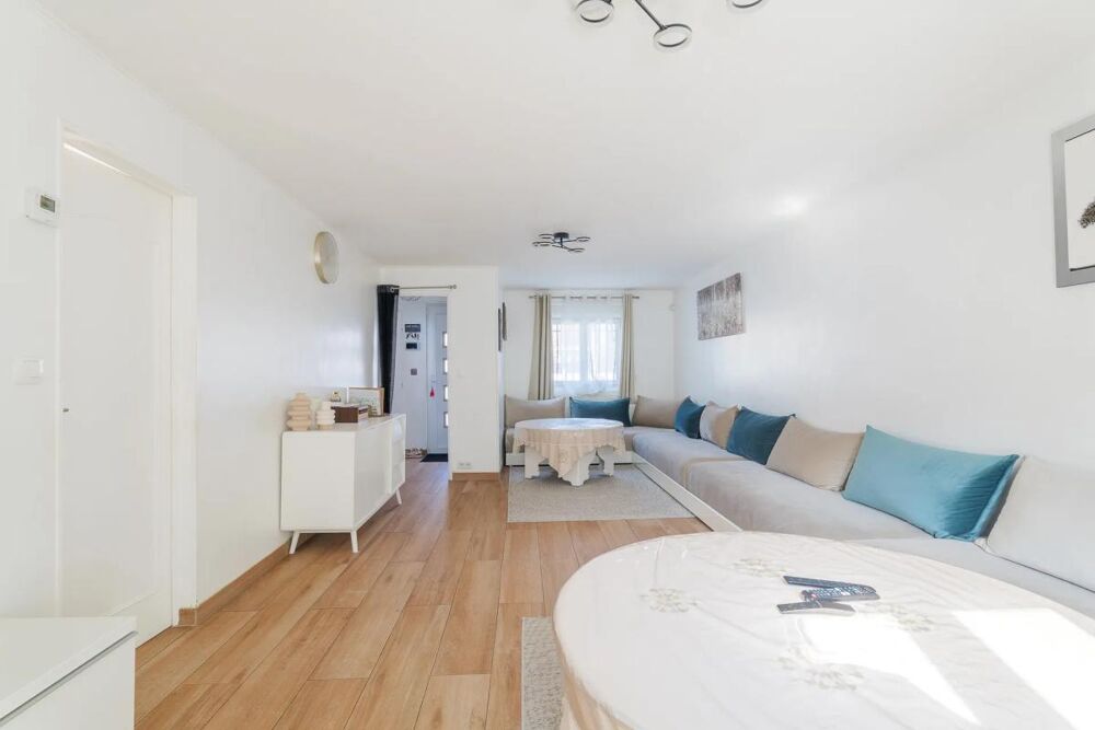 Vente Maison SEVRAN - Maison de type T4 de 103 m², sous-sol, jardin avec terrasse Sevran