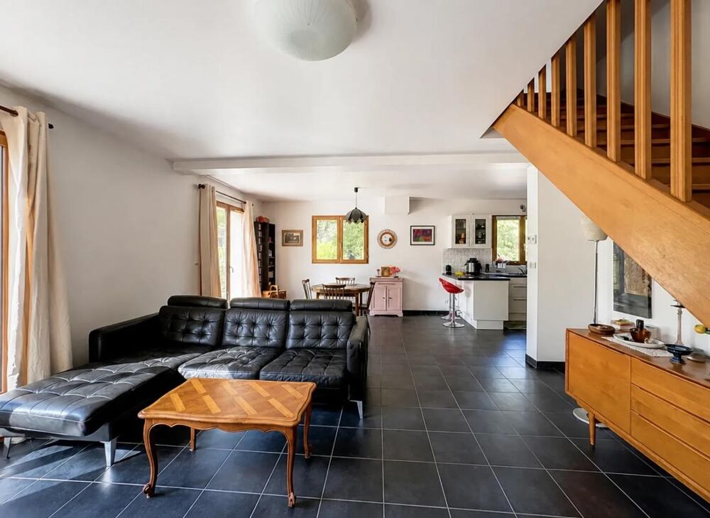 Maison 5 pièces 90 m² · à Saint Andre le Gaz · 90 m² · 258 000 €