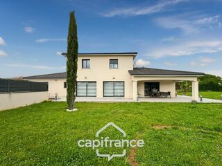  Maison � vendre 7 pi�ces 275 m�