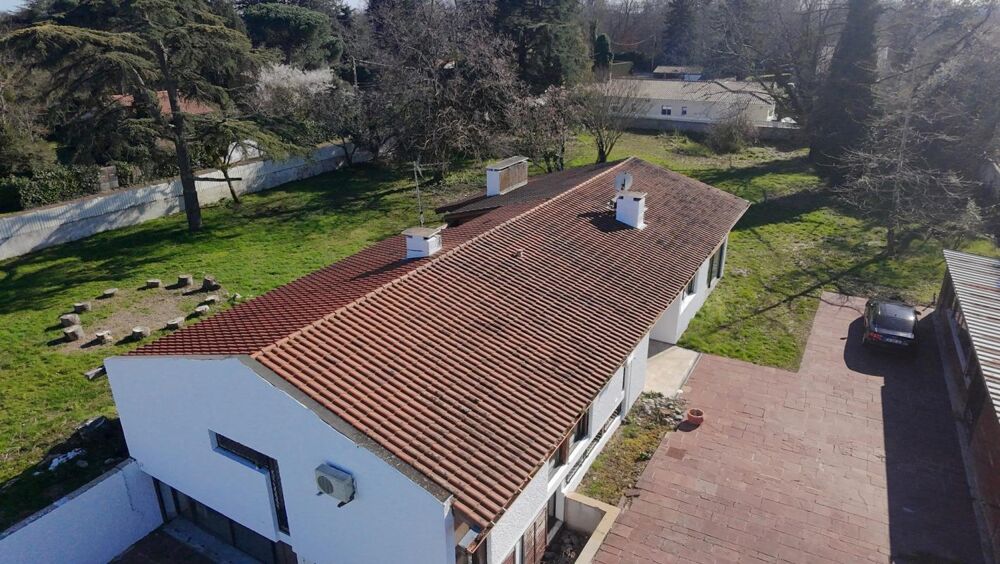 Vente Maison Maison 300 m² 9 piéces avec jardin secteur condat LIBOURNE (33) Libourne