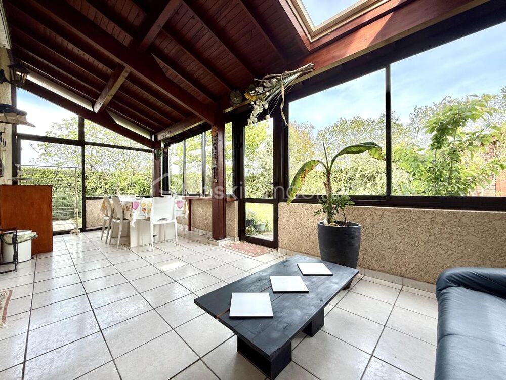 GENAS - Jolie maison au calme avec 4 chambres + studio