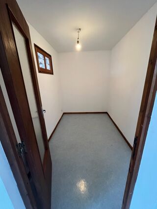  Appartement � vendre 5 pi�ces 58 m�
