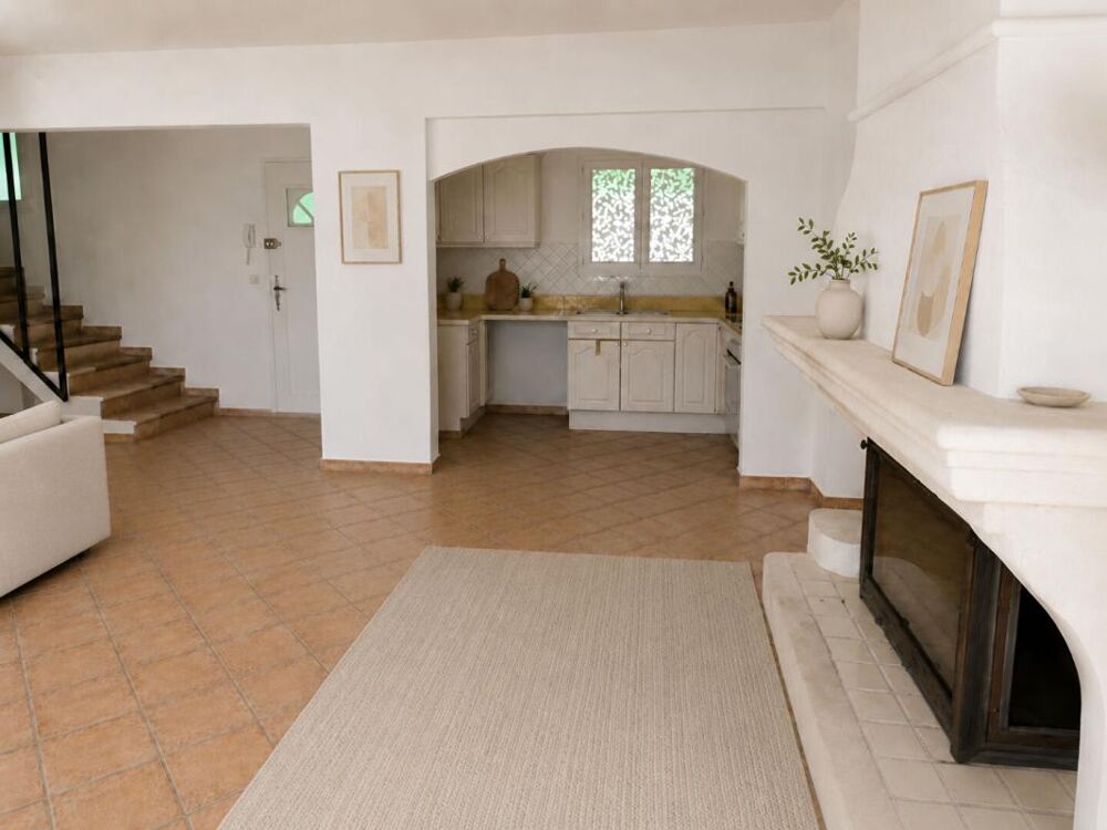 Le Plan-de-la-Tour : Maison 4 pièces avec jardin plein sud et garage, à deux pas du village