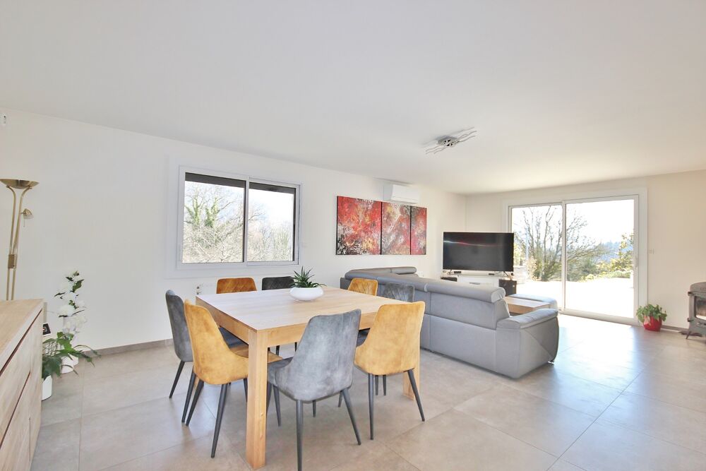 A 10min de CHAMBERY sur NOVALAISE Villa darchitecte 7 pièces de 220 m² plus T2 indépendant 50 m² sur plus de 1700m2 Idéal pour