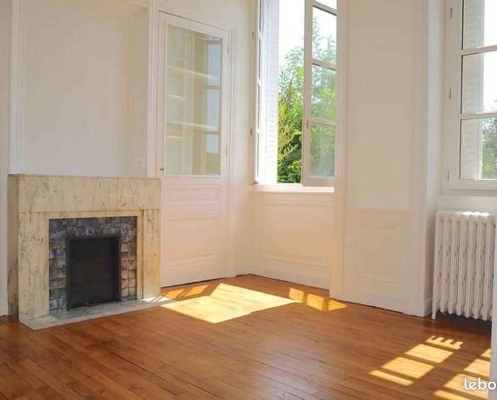 Location Appartement Appartement de 99m2 à louer sur Lyon 04 Lyon 4