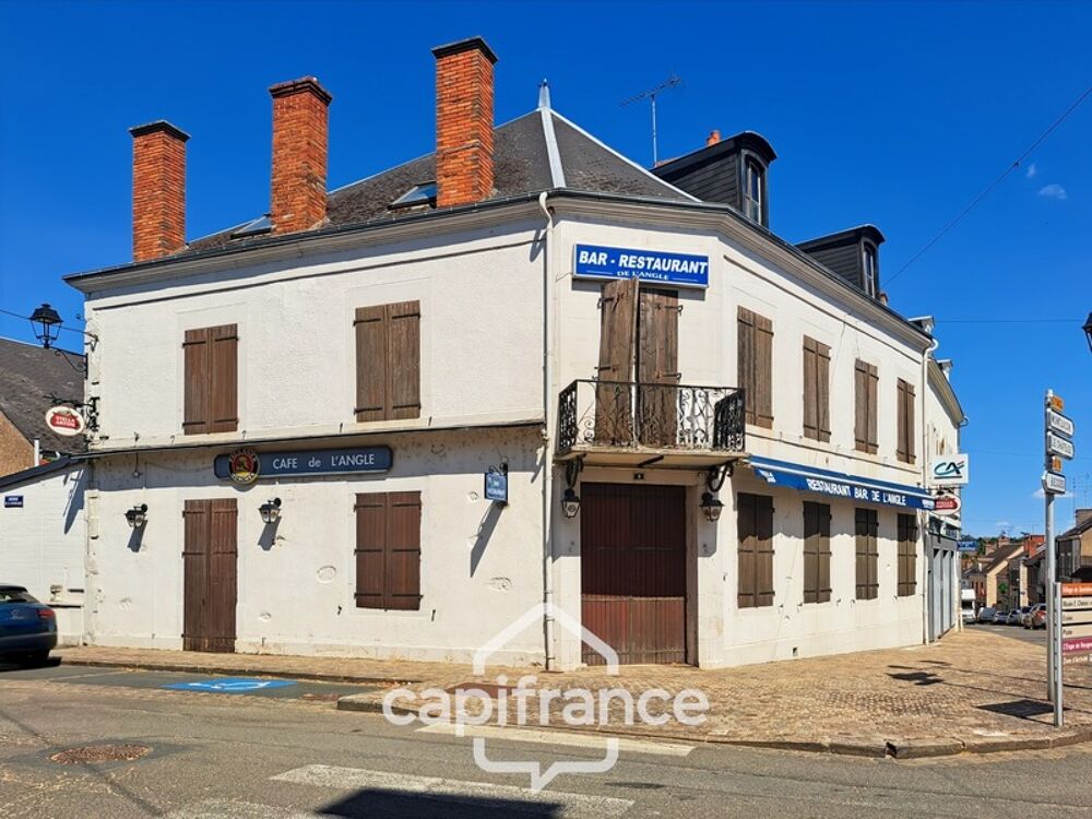 Ancien bar-restaurant avec logement  Fort potentiel au coeur de Châteaumeillant