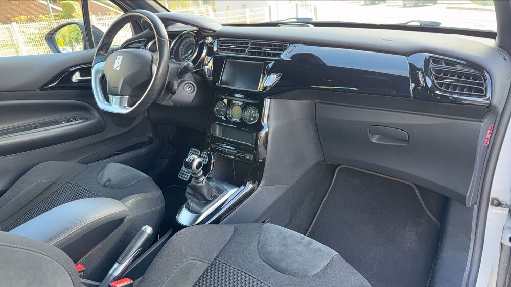 DS3 1.6 BlueHDi 120 So Chic 2015 occasion 59140 Dunkerque