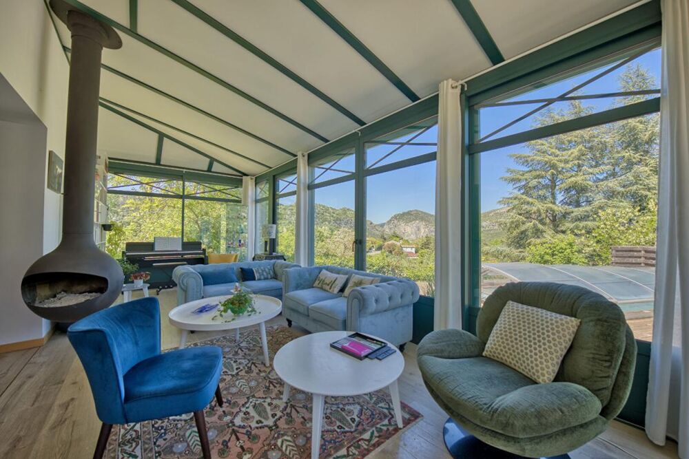 Vente Villa Superbe villa  de plain pied  avec piscine et mazet indépendant sur les hauteurs avec vue exceptionnelle Anduze