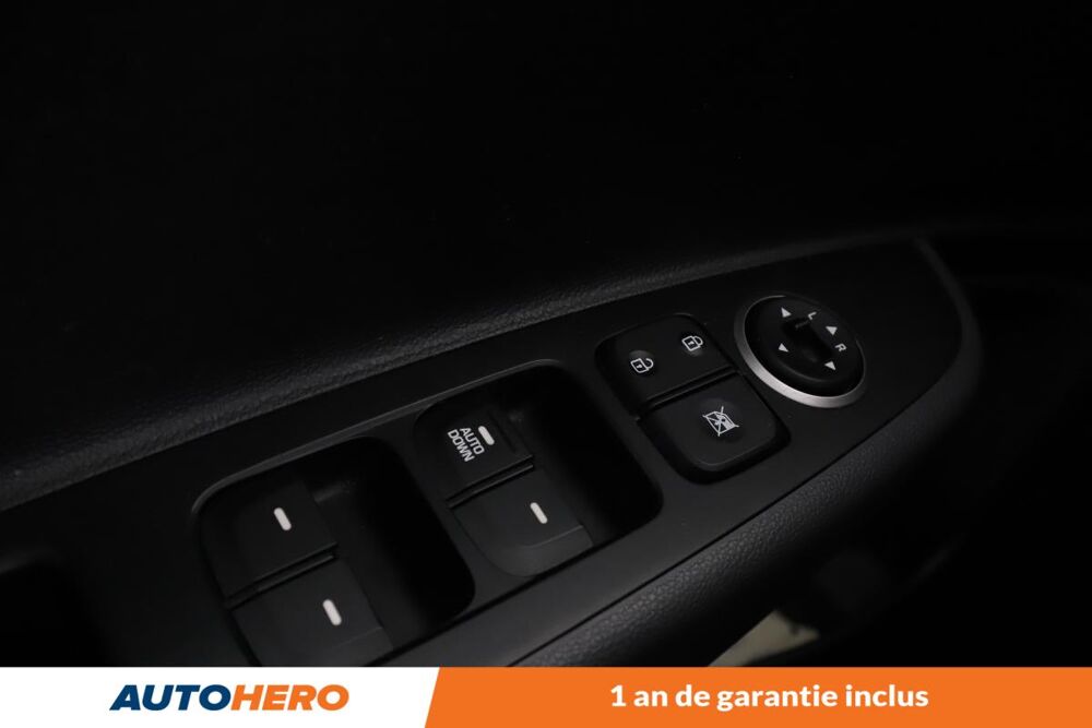 i10 1.2 Intuitive 87 ch 2019 occasion 92130 Issy-les-Moulineaux