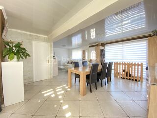  Maison  vendre 5 pices 112 m