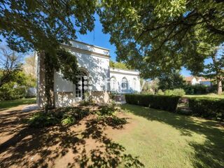  Propri�t�/ch�teau � vendre 6 pi�ces 190 m�