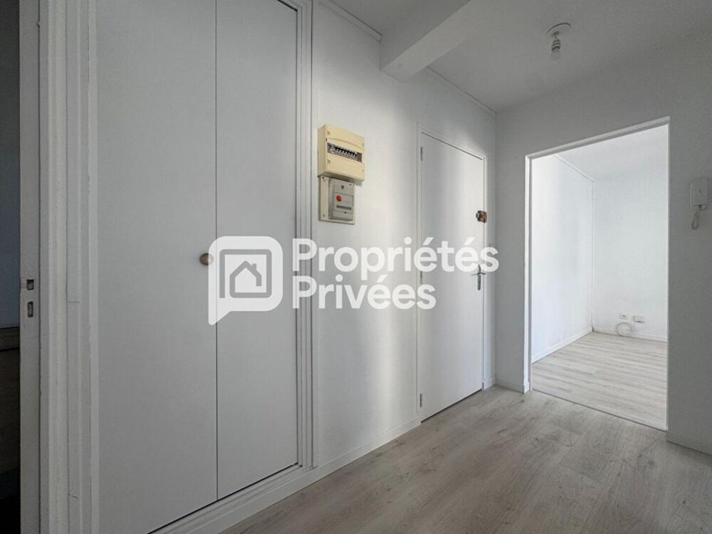 EXCLUSIVITE A VENDRE 45000 Orleans Appartement T2 pièces 37 M² ascenseur / parking