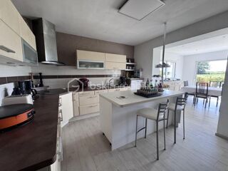  Maison à vendre 7 pièces 166 m²