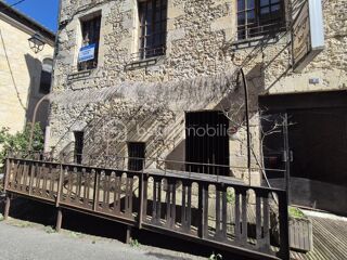  Maison  vendre 15 + pices 330 m