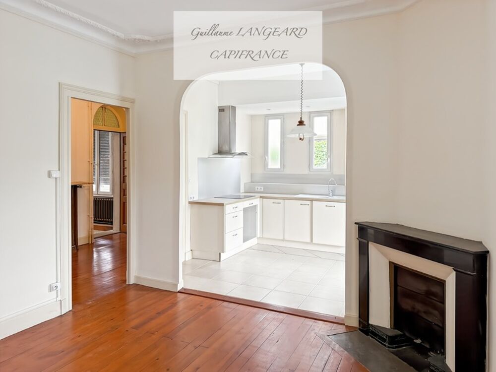 Vente Maison À vendre Oyonnax Centre (01100) – Demeure bourgeoise de caractère - 124 m2 - 250 m2 de terrain Oyonnax